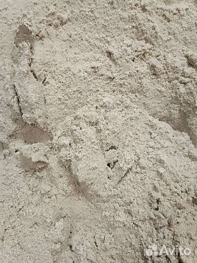 Песок в мешках