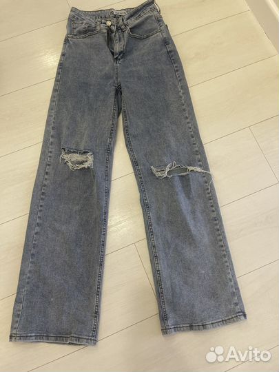 Джинсы женские