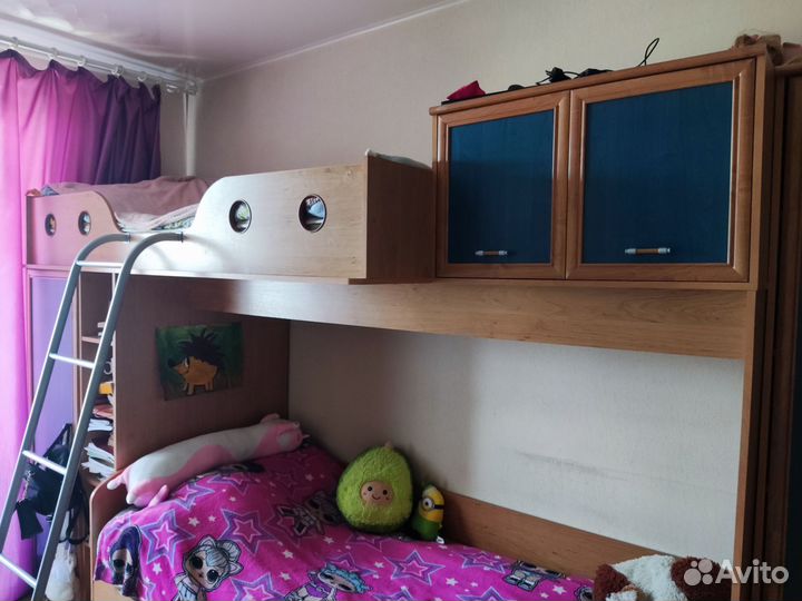 Комплект мебели для детской комнаты