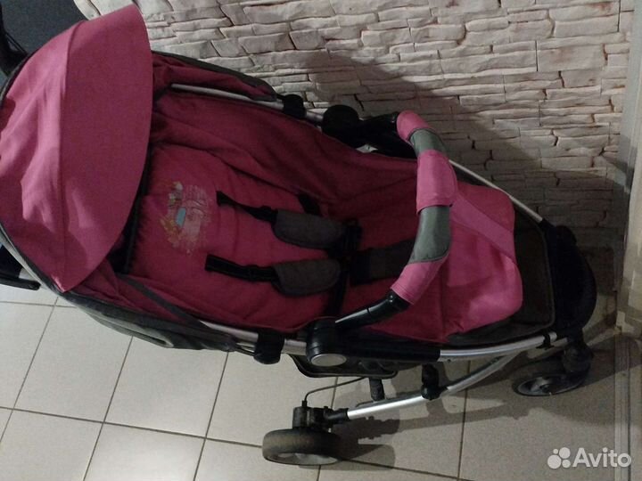 Коляска прогулочная