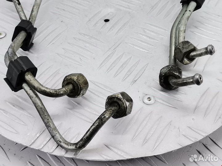 Трубка тнвд Volkswagen Passat B3 1996 028130301M