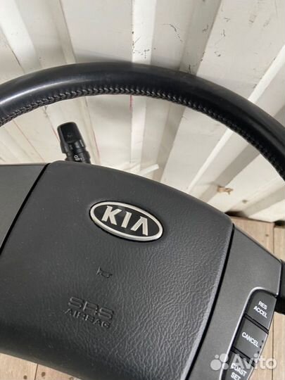 Руль Kia Sorento BL D4CB 2008
