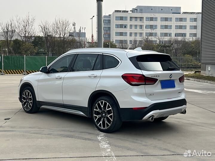 BMW X1 2.0 AT, 2021, 27 000 км