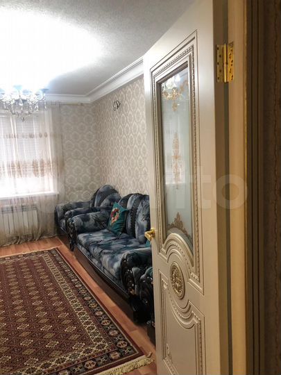 2-к. квартира, 54 м², 1/9 эт.