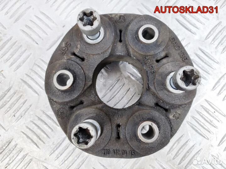 Муфта карданного вала Mercedes W211 A2104110415