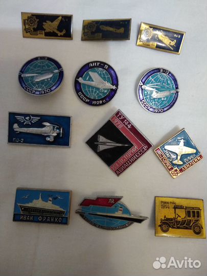 Значки СССР и зарубежных соцстран