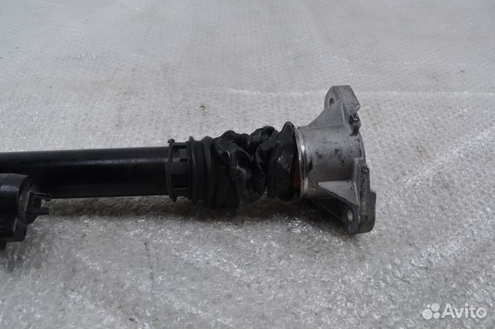 Б/У Стойка амортизации задняя правая Mercedes W167