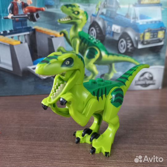 Lego jurassic world 10757 грузовик спасателей