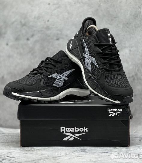 Кроссовки Reebok осенние