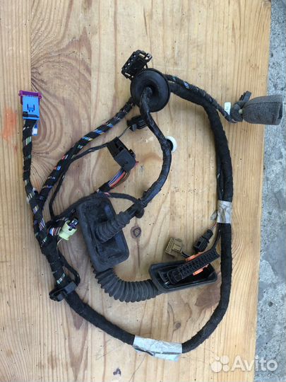 Проводка двери Skoda Yeti 5L0971120FF