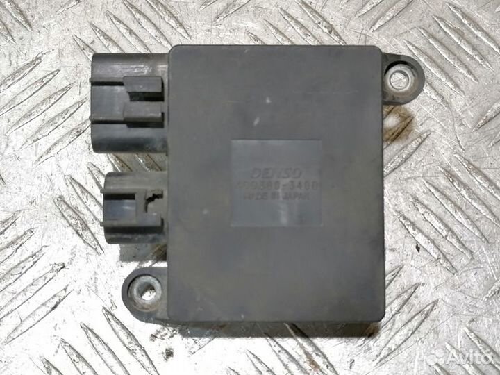 Блок управления вентилятором Mazda Cx7 2007-2012