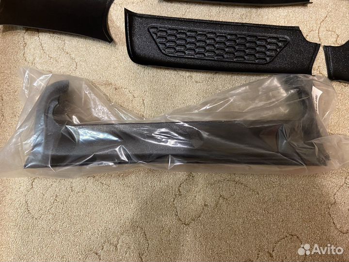 Защитные накладки на ковролин Polo Liftback/Rapid