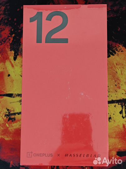 OnePlus 12, 12/256 ГБ