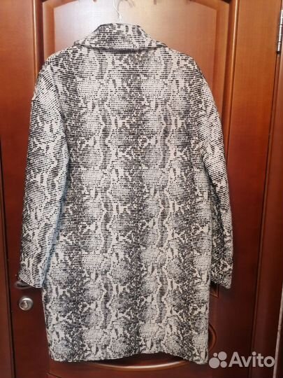 Пальто женское 52 размер демисезонное