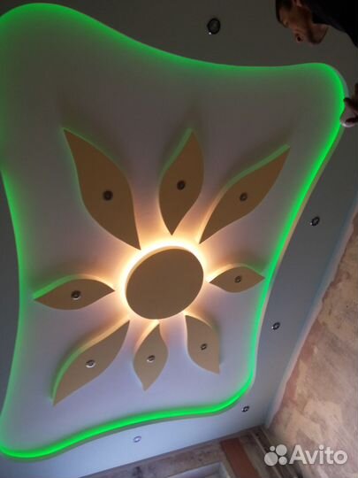 Опытный электрик