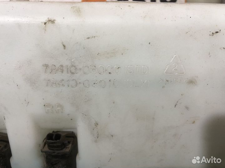 Бачок омывателя SsangYong Rexton 1