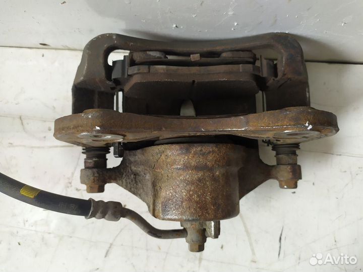 Суппорт тормозной передний правый ix35/Tucson