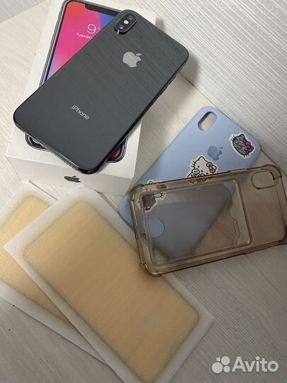iPhone X, 256 ГБ