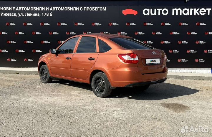 LADA Granta 1.6 МТ, 2014, 131 825 км