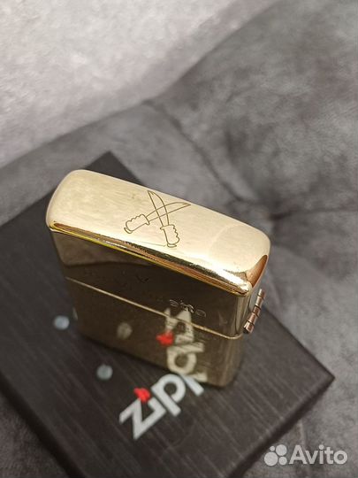 Зажигалка бензиновая zippo vendetta