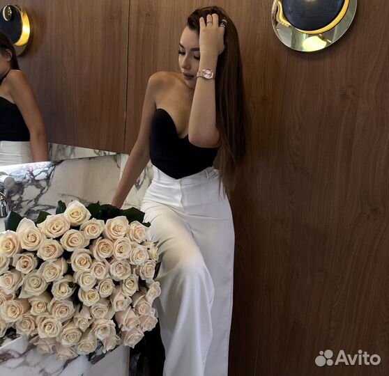 Букет 51 роза кремовые красивые пышные цветы