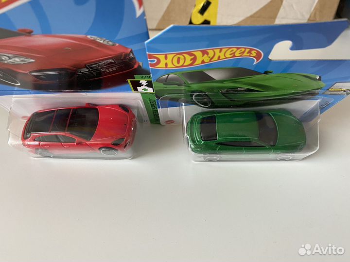 Hot wheels Porsche Panamera Taycan Turbo S