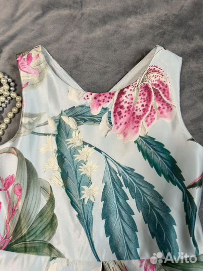 Платье для девочки нарядное