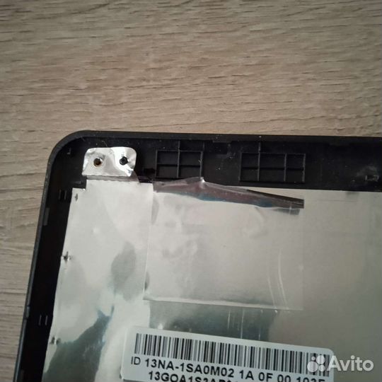 Крышка матрицы Asus Eee PC 1201T