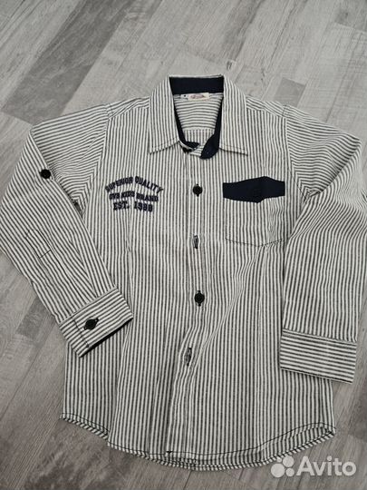 Джинсовая рубашка