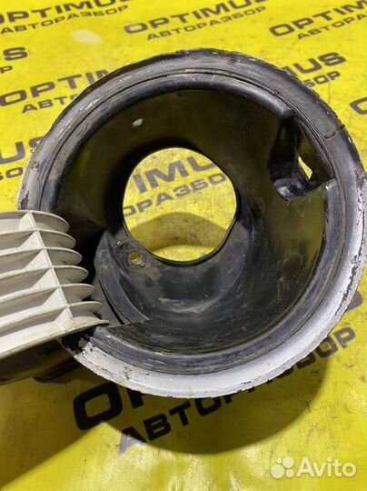 Лючок бензобака Ford Mondeo 2