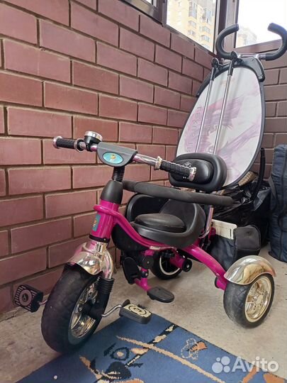 Трехколесный велосипед с родительской ручкой