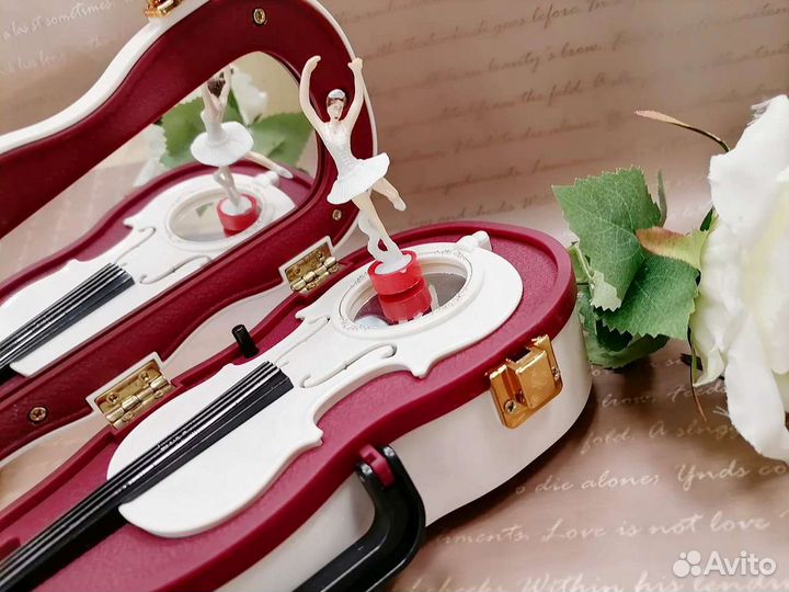 Музыкальная шкатулка с балериной