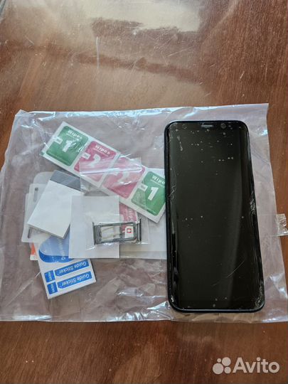 Samsung Galaxy S8, 4/64 ГБ