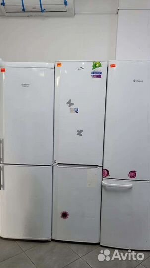 Холодильник бу серебристый, белый, металлический