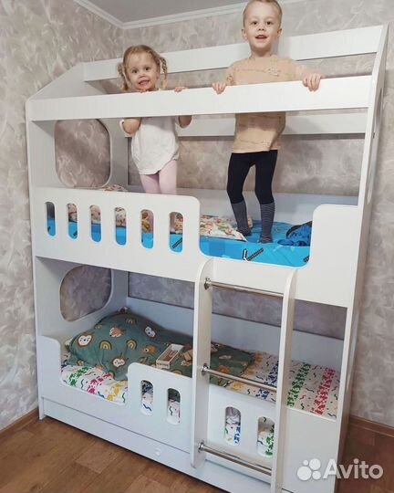 Детская кроватка домик + матрас в подарок