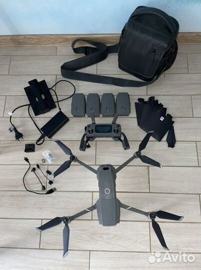 Квадрокоптер DJI Mavic 2 Pro