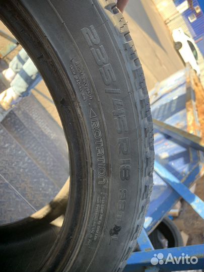 Nokian Tyres Hakkapeliitta 8 235/45 R18 98Y