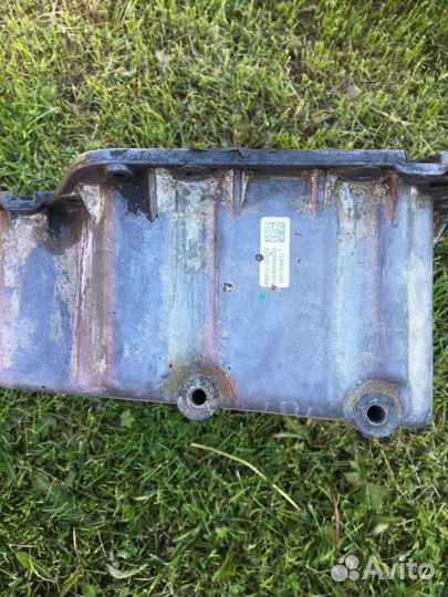 Поддон Mercedes om651