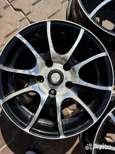 Литые диски HRS r15 5х114.3