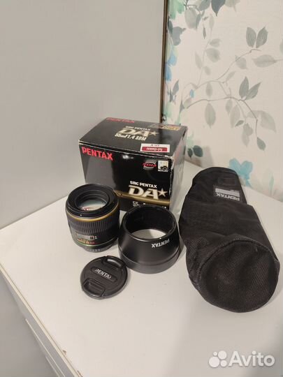 Объектив Pentax HD D-FA 24-70mm f/2.8 ED SDM