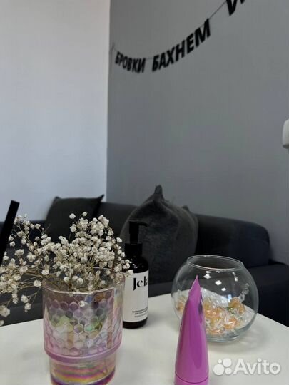 Сдам место бровиста/визажиста