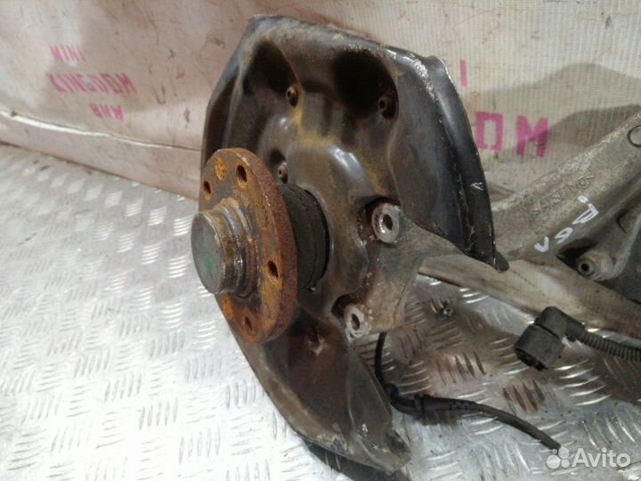 Рычаг подвески левый Volkswagen Passat B6 variant