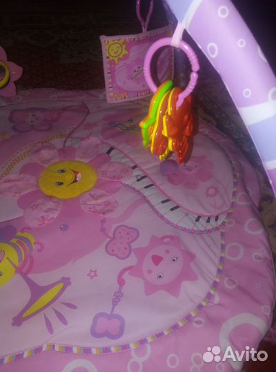 Развивающий коврик для девочки