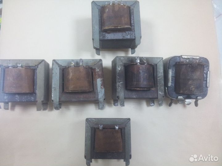 Радиолампы разные и звуковые трансформаторы