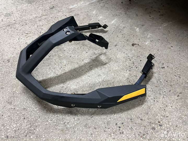 Бампер устленный BRP 860201228