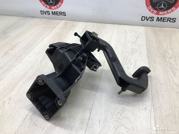 Педальный узел Mercedes Sprinter W 904