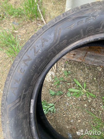 Bridgestone Alenza 001 245/50 R19