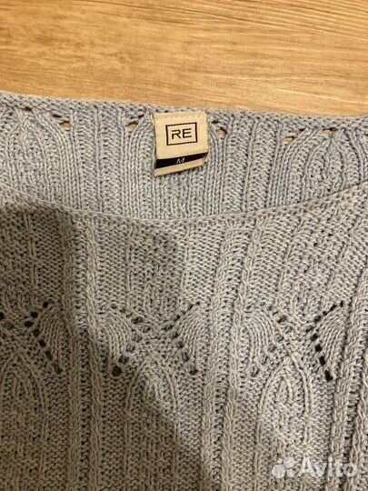Свитеры женские
