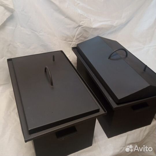 Коптильня горячего копчения с гидрозатвором