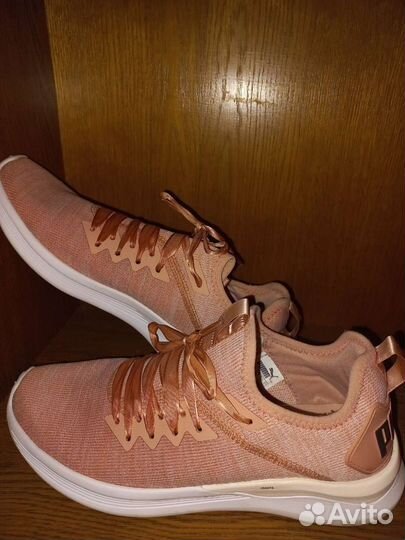 Кроссовки Puma 38,5 p, оригинал женские